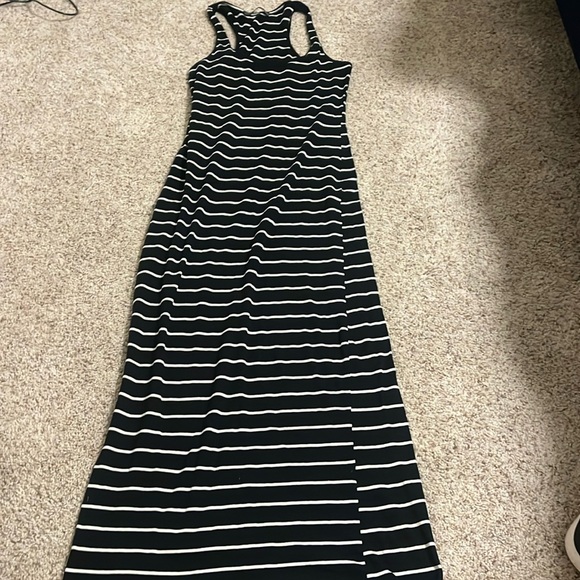 Maxi dress Black and white striped fitted dress Razorback - Picture 1 of 4